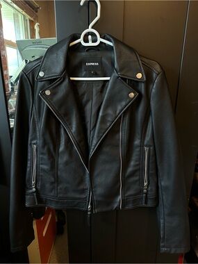 Express Black Faux Leather Moto Biker Jacket Silver Zip Size S